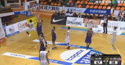 前锋如何通过心理训练增强比赛信心_1